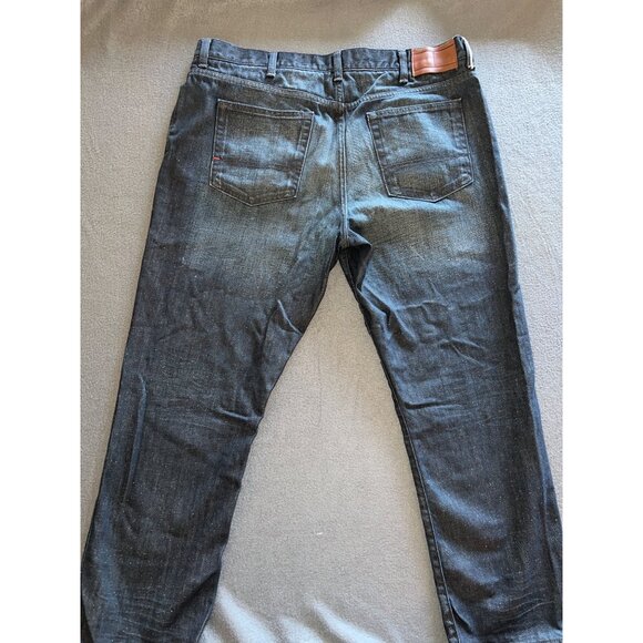 Tommy Hilfiger Straight Leg Jeans Men’s 38x30 Dark Wash Distressed Look - Picture 2 of 9